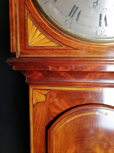 longcase clock